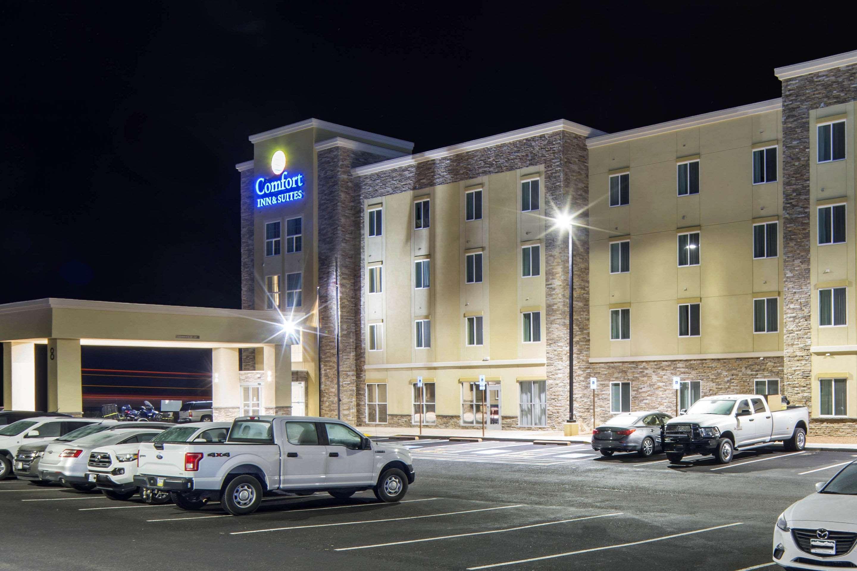 Comfort Inn & Suites Edgewood Exterior foto